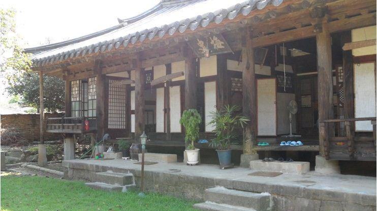 Hotel Goseong Choi Pilgan'S Old House Zewnętrze zdjęcie