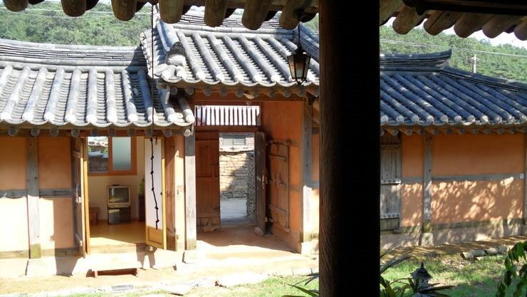 Hotel Goseong Choi Pilgan'S Old House Zewnętrze zdjęcie